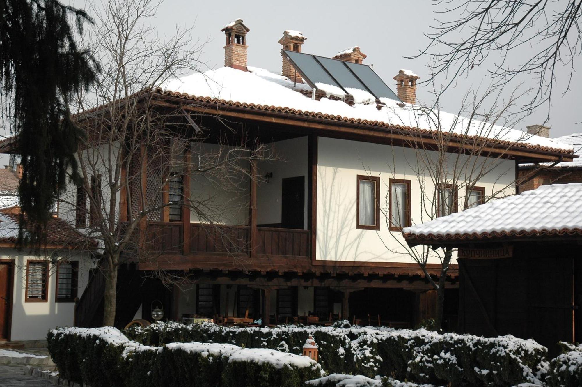 Djudjeva Kyshta Hotel Panagyurishte Bagian luar foto