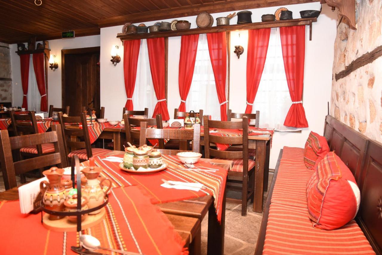 Djudjeva Kyshta Hotel Panagyurishte Bagian luar foto