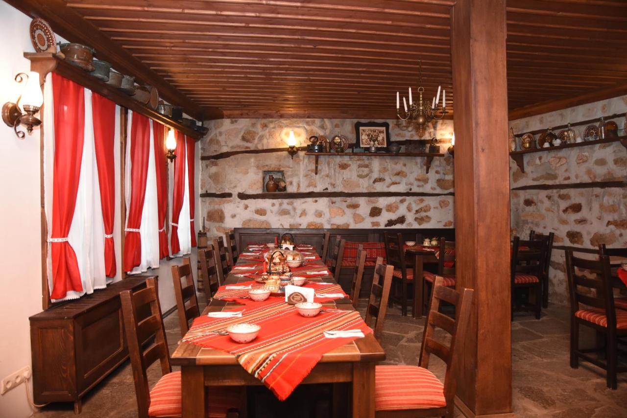 Djudjeva Kyshta Hotel Panagyurishte Bagian luar foto